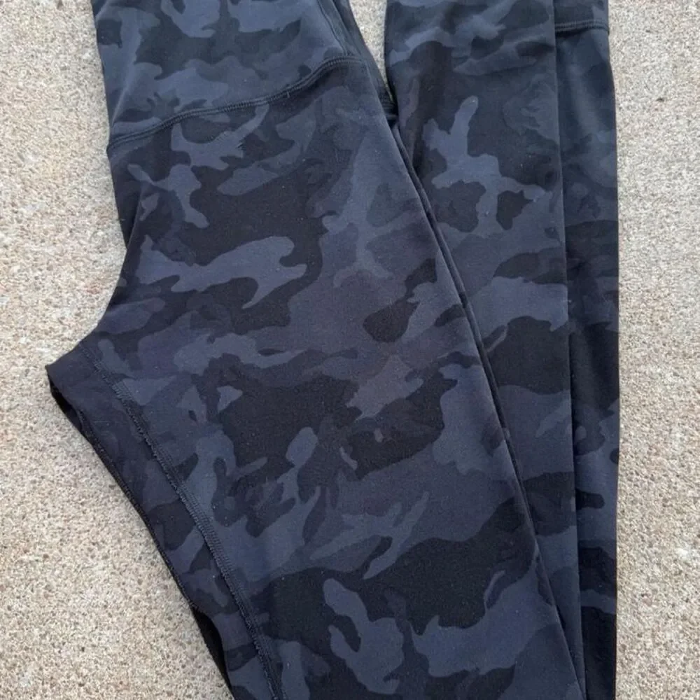 Camo Lululemon leggings size 4
